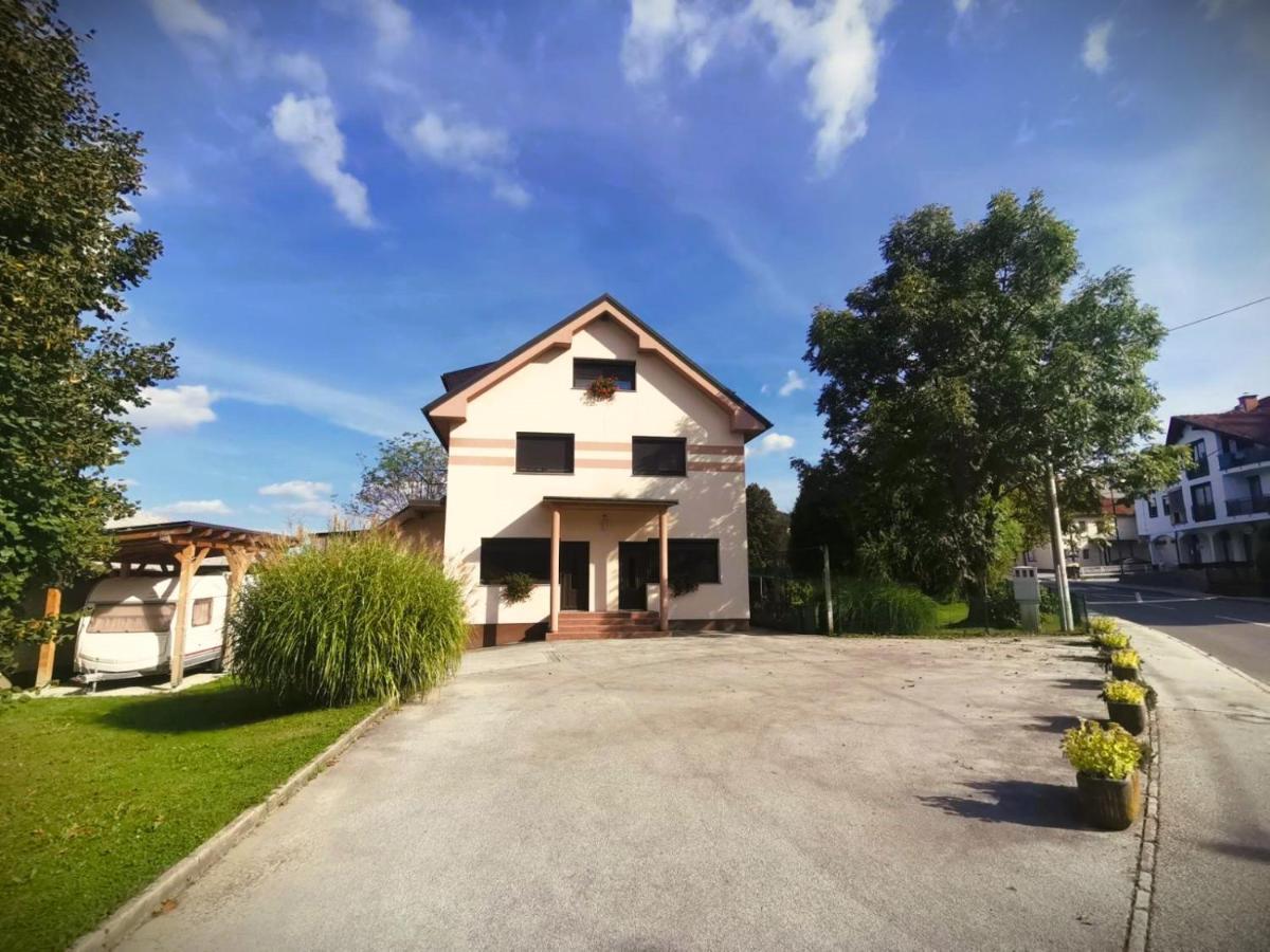 Apartma Vila Tara Prebold Exteriör bild